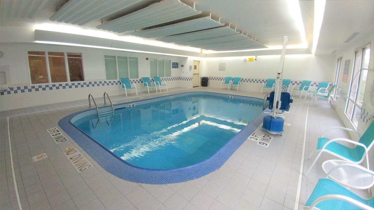 Hotel Americinn By Wyndham Duluth